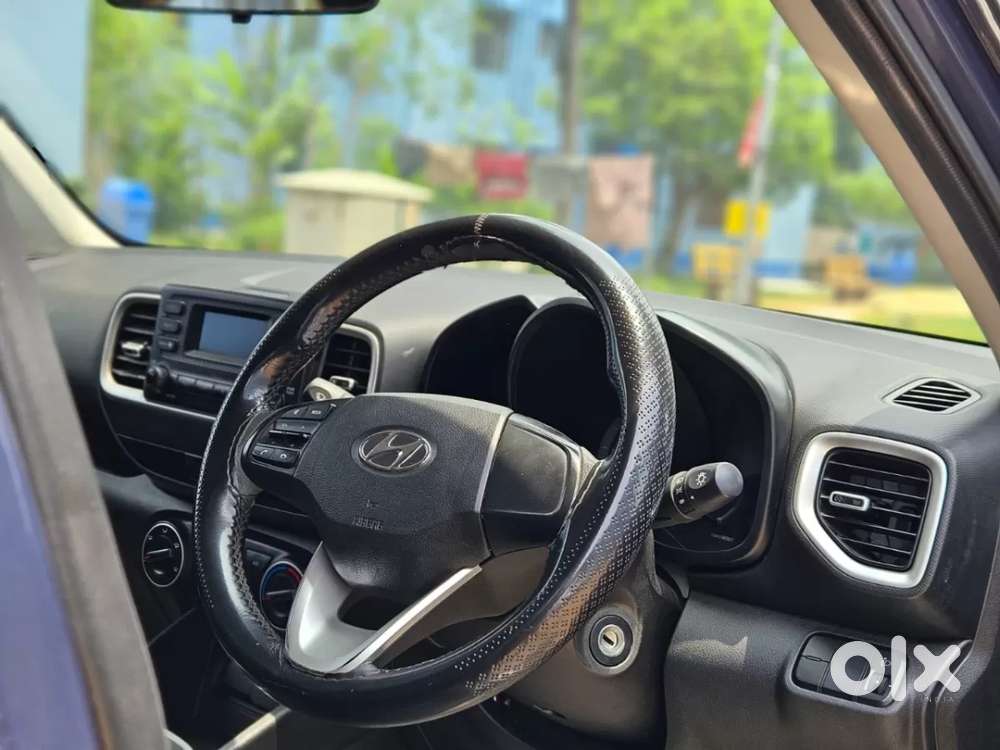 Hyundai Venue S 1.2 Petrol, 2022, Petrol
