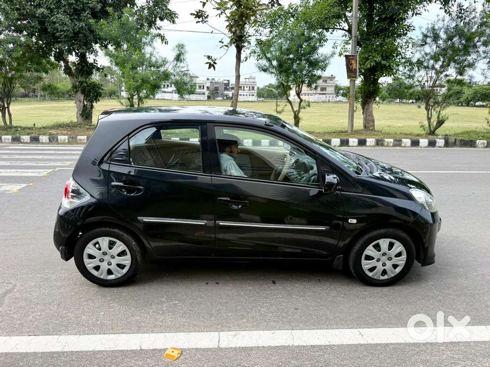 Honda Brio S (o) Mt, 2013, Petrol