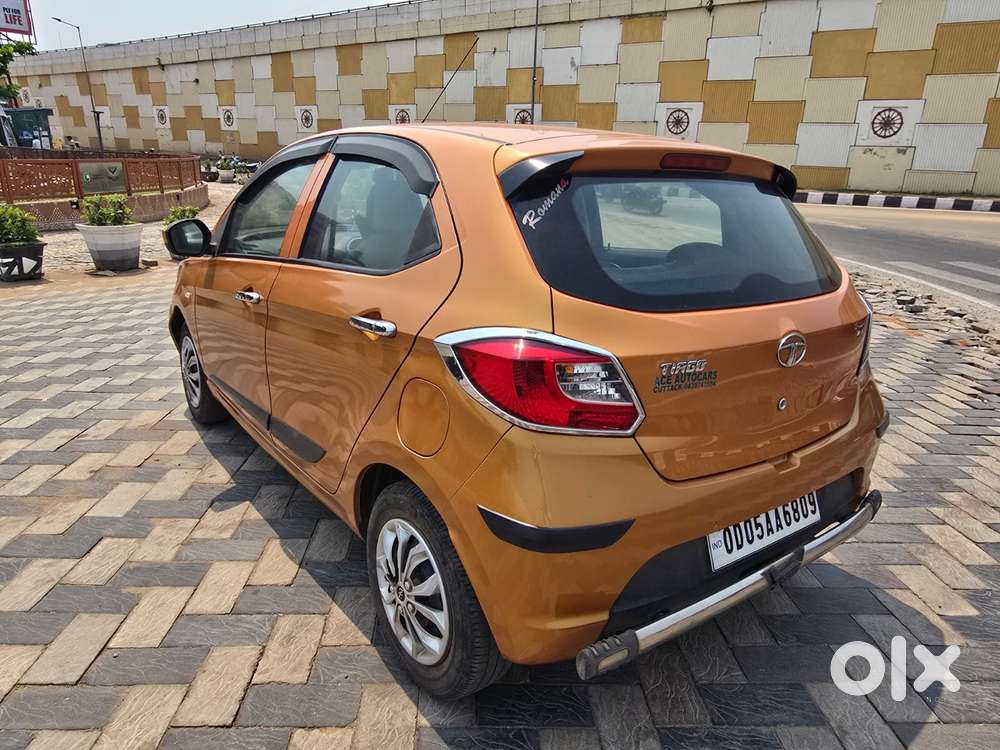 Tata Tiago 1.2 Revotron Xt (o), 2017, Petrol