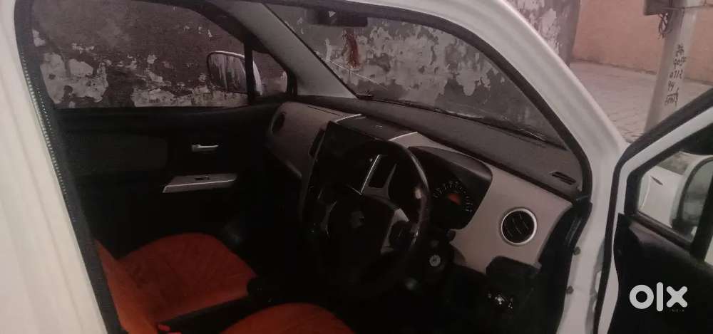 Maruti Suzuki Wagon R Lxi 2017 ,alloy Wheel Touch Screen Center Lock