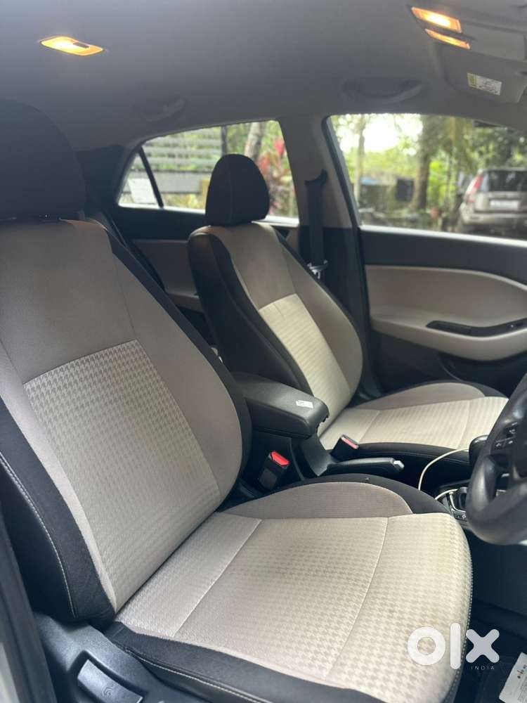 Hyundai I20 Petrol Cvt 2019
