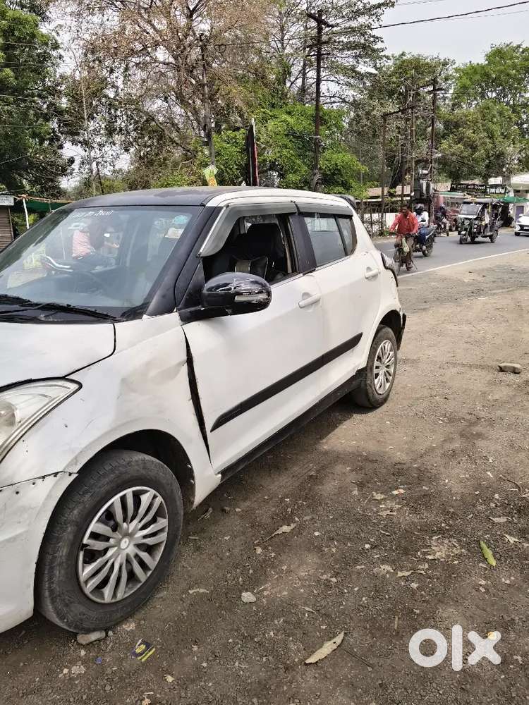Maruti Suzuki Swift 2014 Diesel 126000 Km Driven