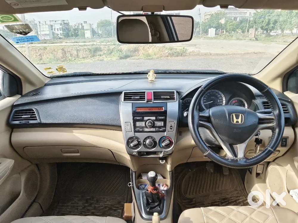 Honda City August 2013 Petrol Well Maintained