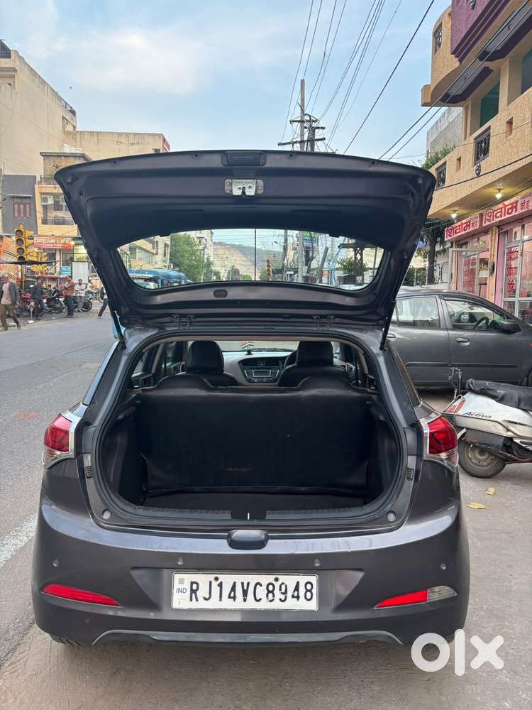 Hyundai I20 Petrol Spotz, 2017, Petrol