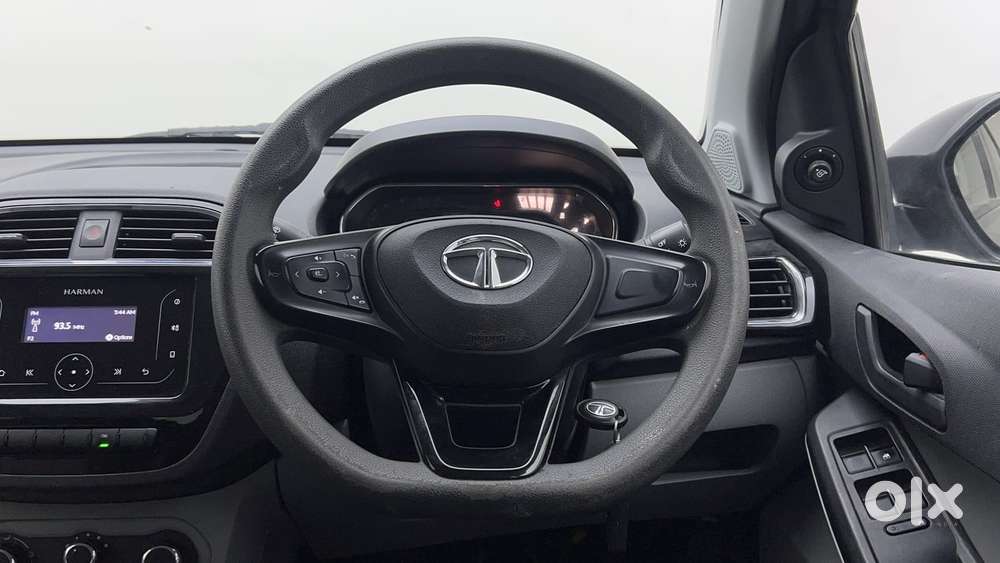 Tata Tiago 1.2 Revotron Xt Cng, 2023, Cng & Hybrids