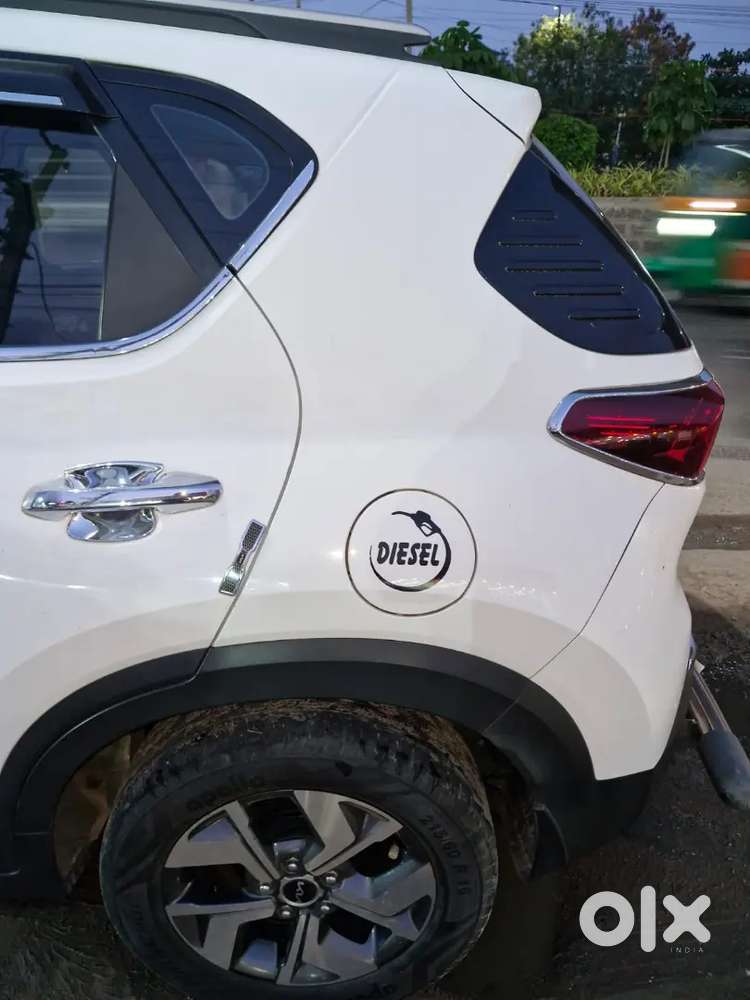 Kia Sonet (2022) | Diesel Manual