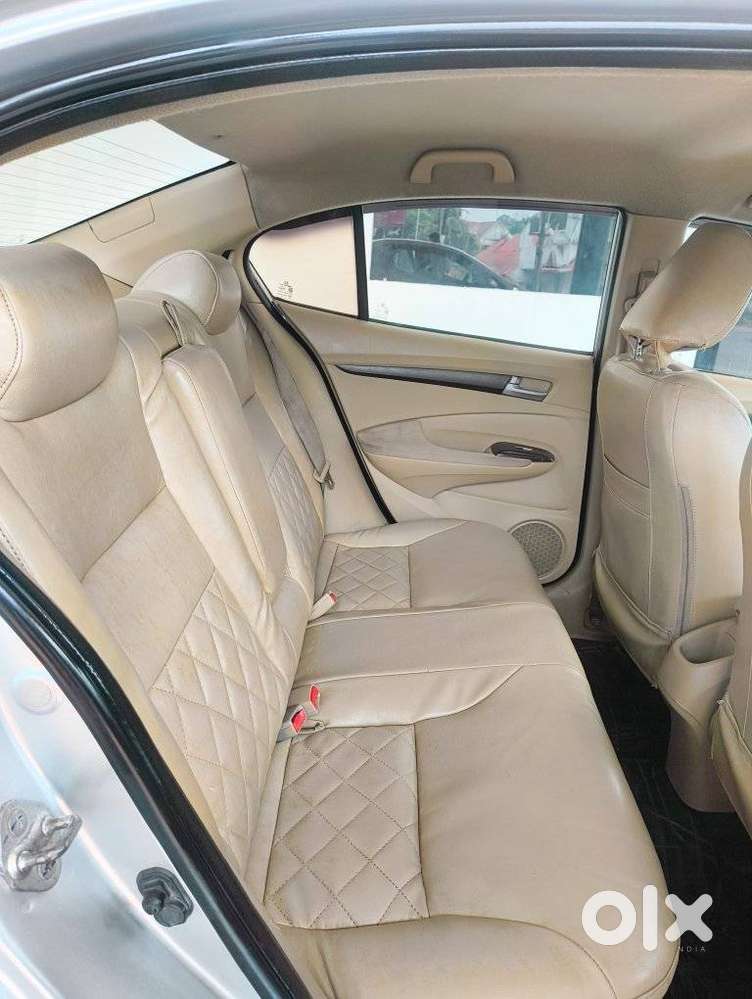 Honda City 2011-2013 V At Exclusive, 2011, Petrol