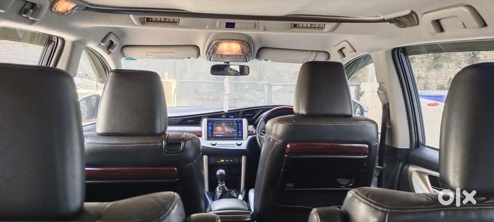 Toyota Innova Crysta