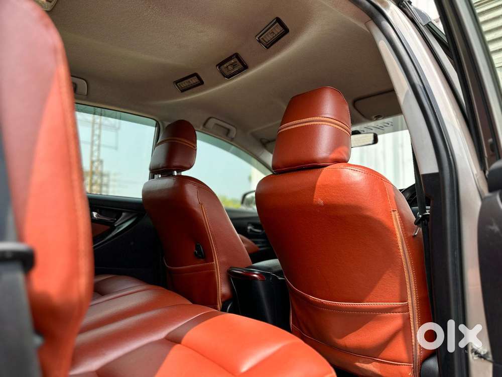 Toyota Innova Crysta 2.4 G Mt, 2017, Diesel