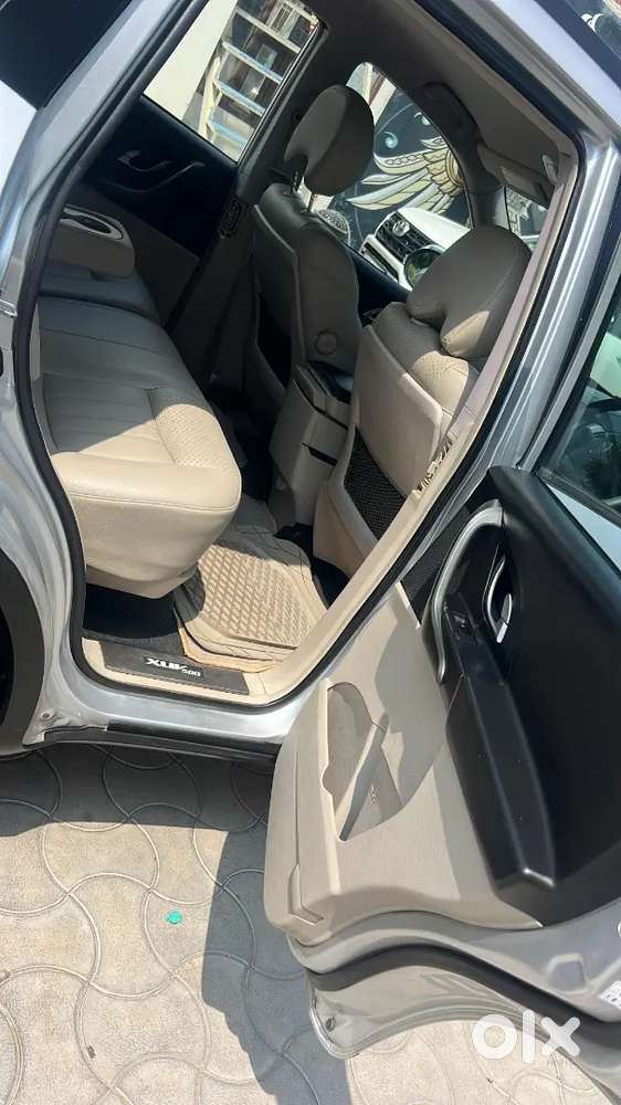 Mahindra Xuv500 Diesel 2017