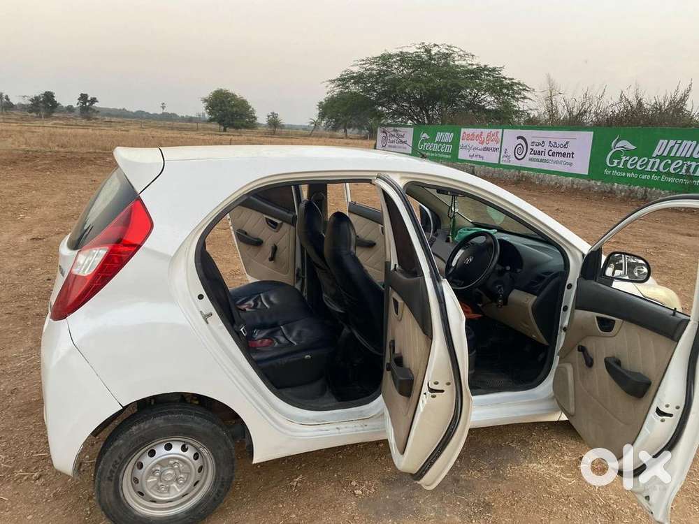 Hyundai Eon 2012 Lpg 130000 Km Driven