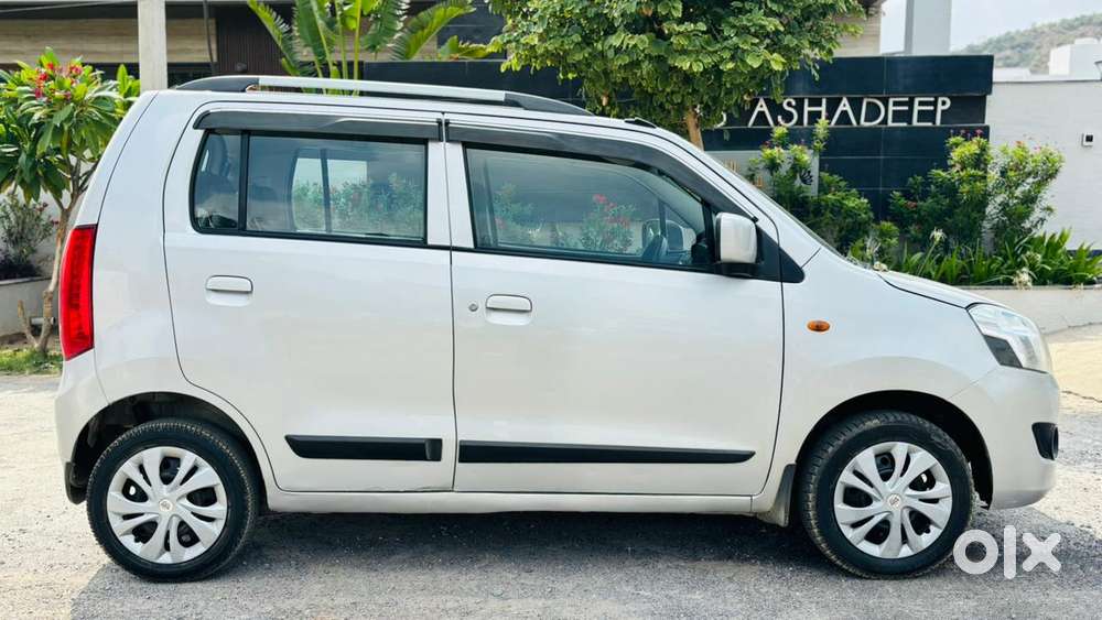 Maruti Suzuki Wagon R Vxi, 2014, Petrol