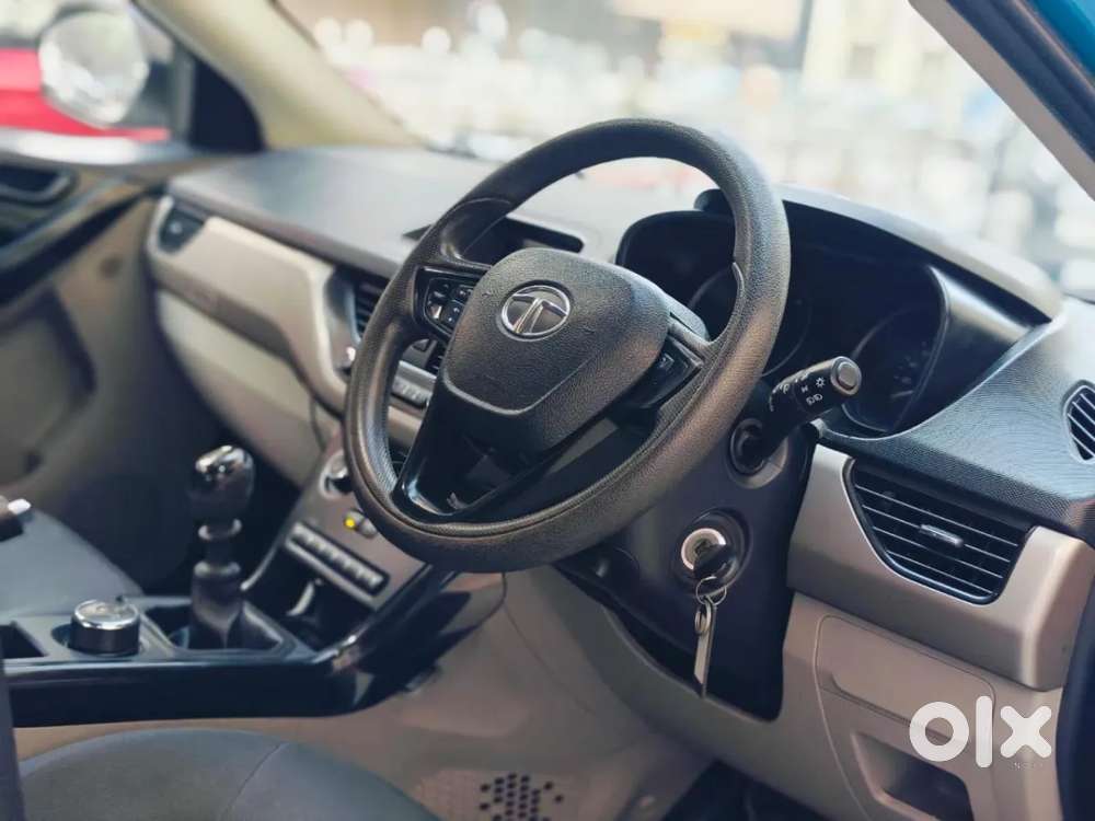Tata Nexon 1.2 Revotron Xm, 2020, Petrol