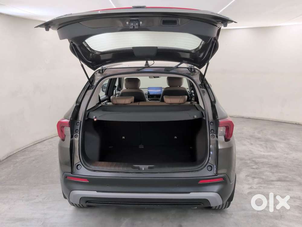 Honda Elevate Zx Cvt, 2023, Petrol