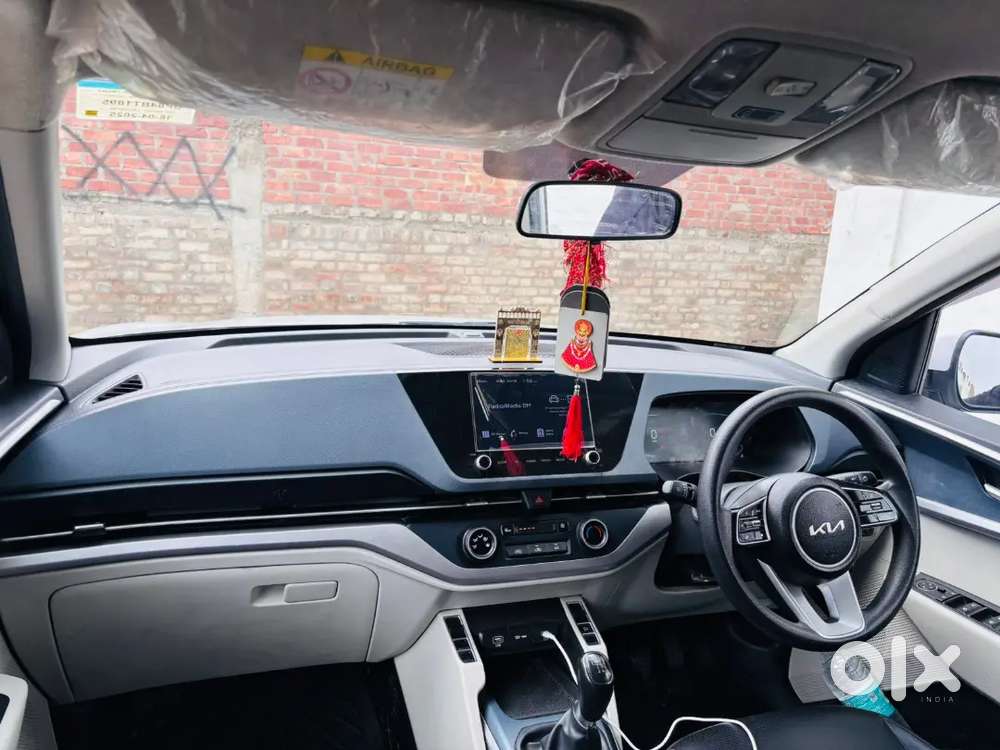 Kia Carens Luxury 7 Str 2024