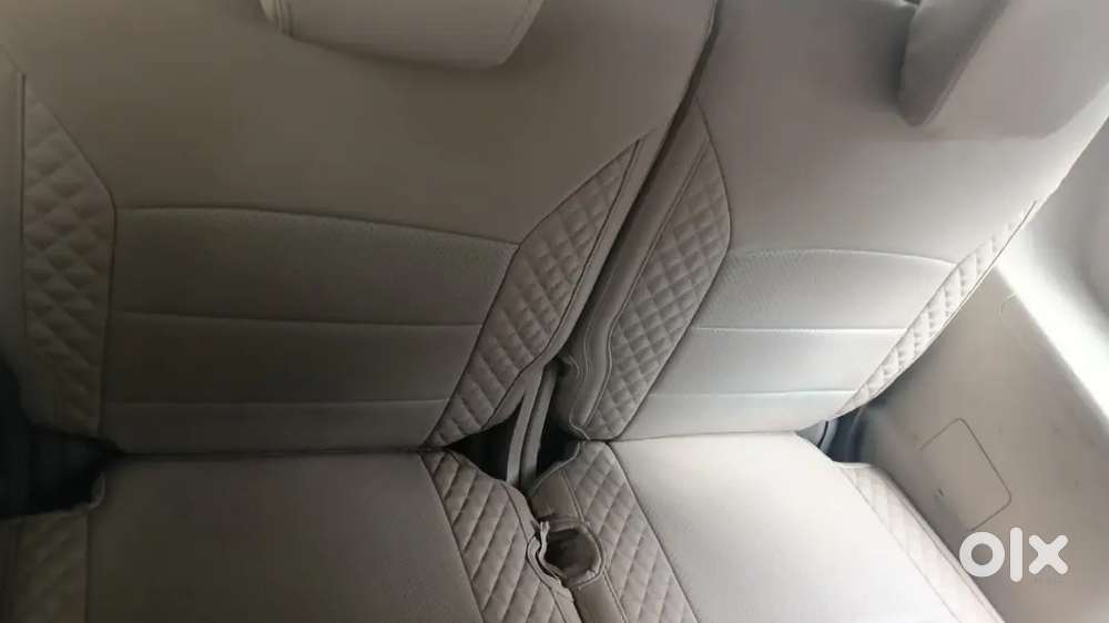 Maruti Suzuki Ertiga Vxi 2024