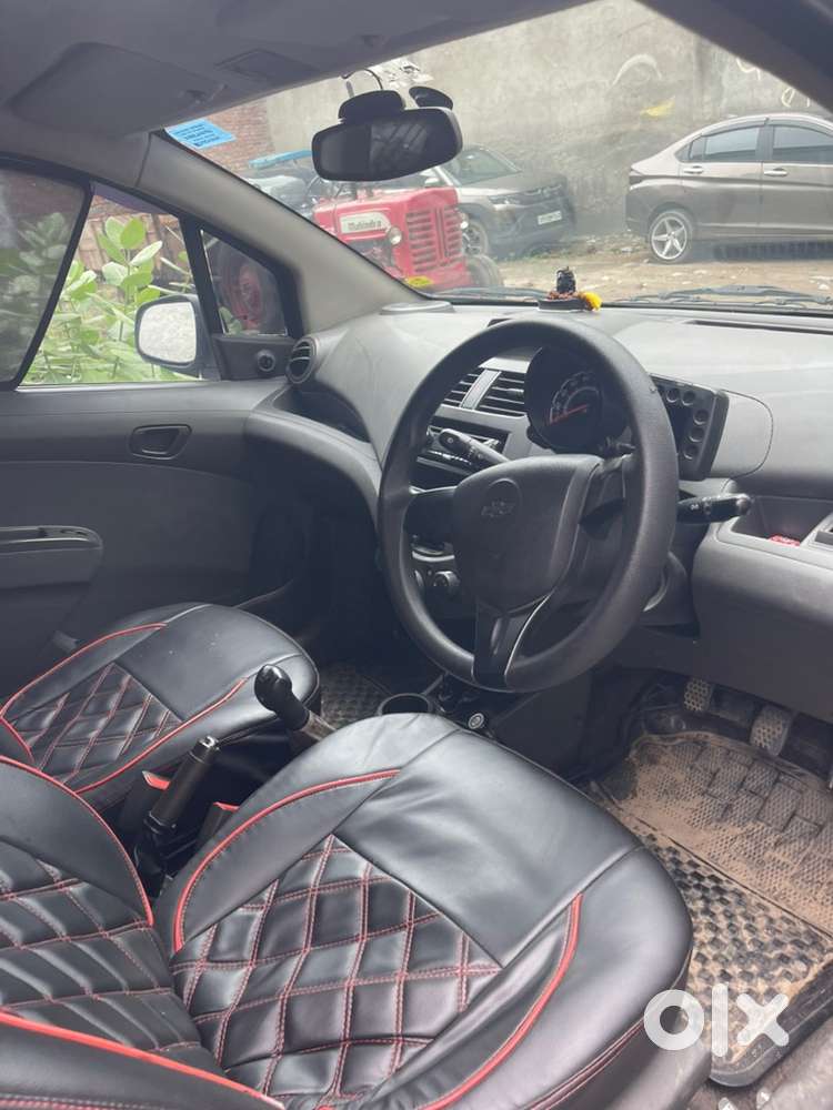 Chevrolet Beat Petrol 2012