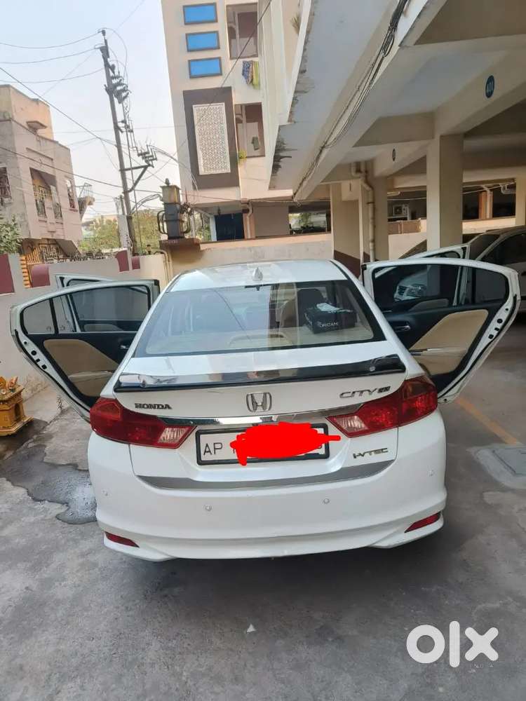 Honda City Model 2016 Sunroof