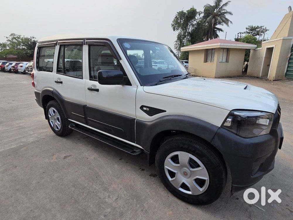 Mahindra Scorpio Classic 2.2 S Mt 9 Str, 2023, Diesel
