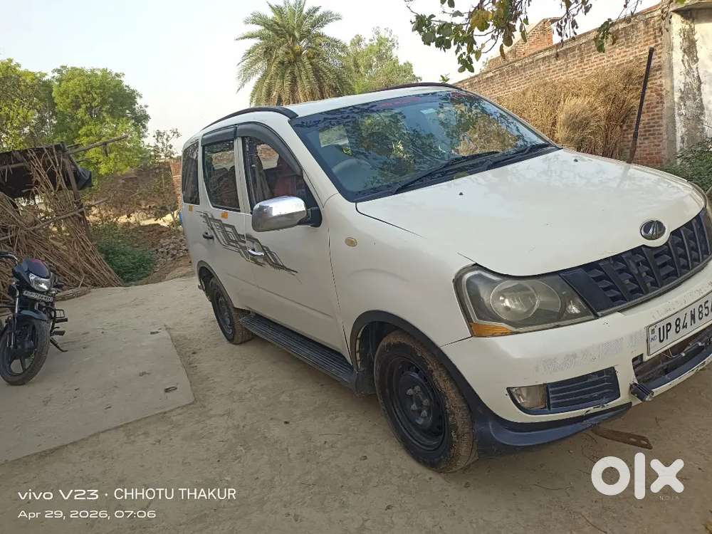 Me Apni Car Bech Raha Hu