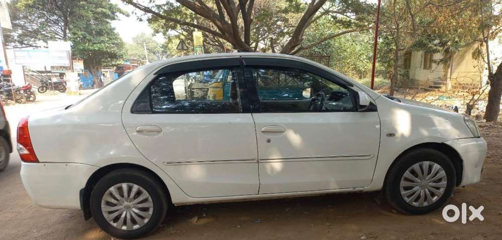 Toyota Etios 2014 Diesel 145000 Km Driven