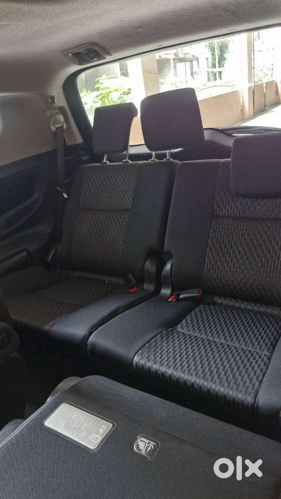 Toyota Innova Crysta [2020-ongoing] 2.4 Gx 7 Str, 2021, Diesel