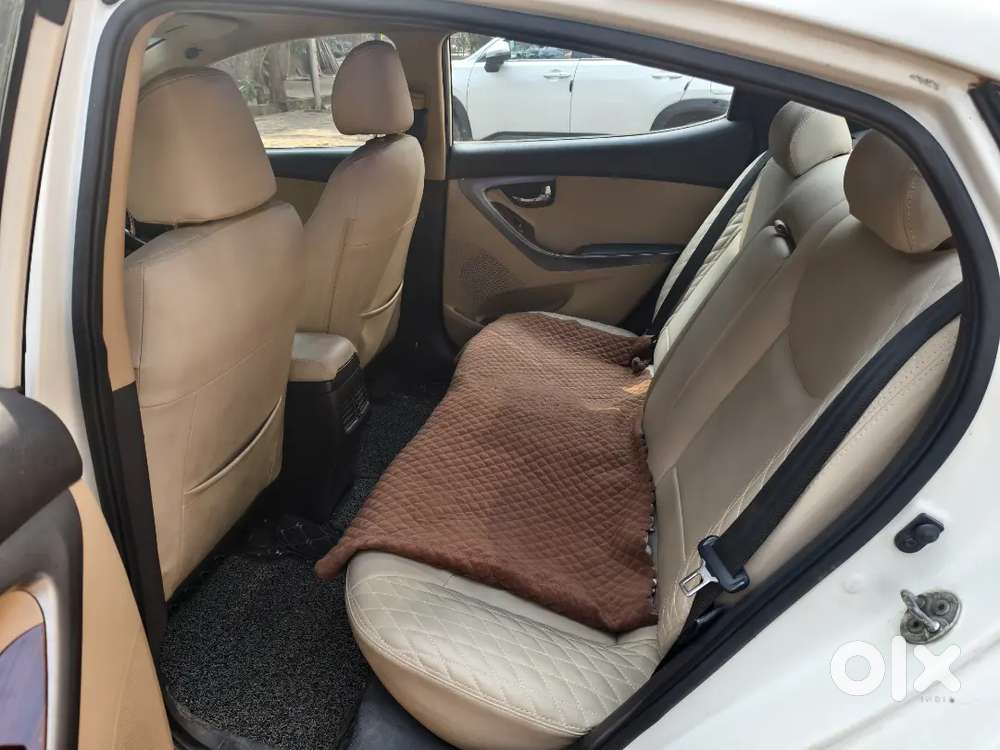 Hyundai Elantra Diesel 2012  Manual  Well Maintained  White