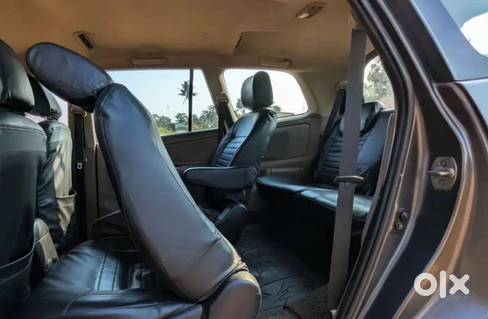 Toyota Innova 2015 Diesel Well Maintained