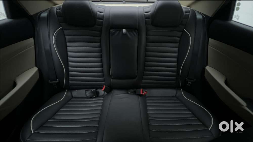 Hyundai Verna 1.5 Sx Ivt, 2022, Petrol