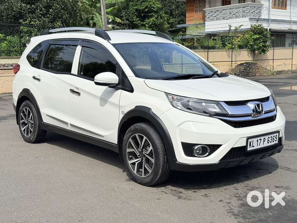 Honda Br-v I-vtec E Mt, 2016, Petrol