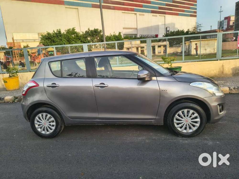Maruti Suzuki Swift Vxi + Manual, 2016, Petrol