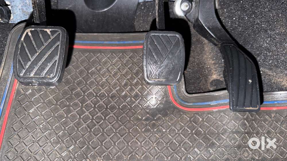 Maruti Suzuki Swift Vxi, 2015, Petrol