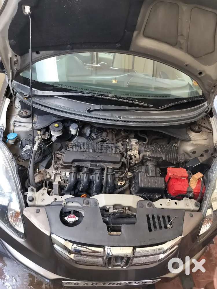 Honda Amaze 2014 Petrol Well Maintained