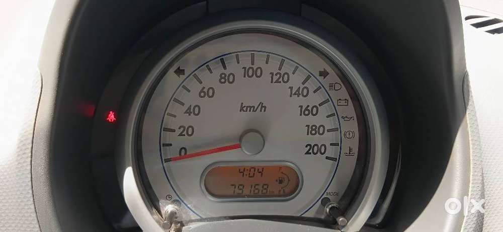 Maruti Suzuki Ritz Vxi, 2011, Petrol