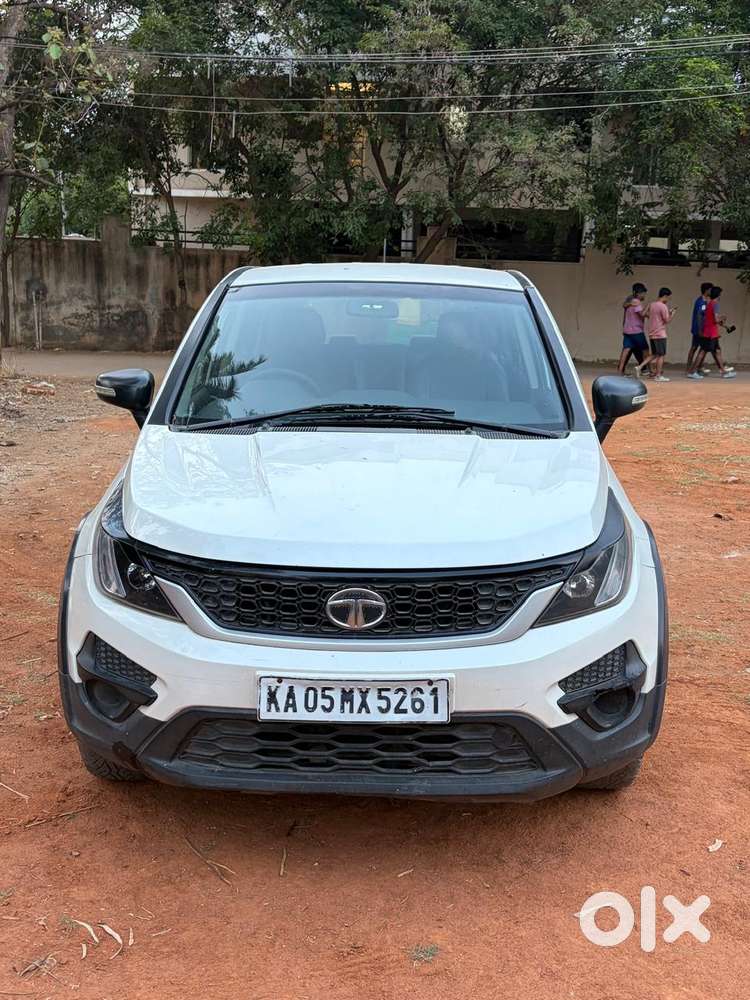Tata Hexa 2.2 Xe 4x2 7 Str, 2018, Diesel