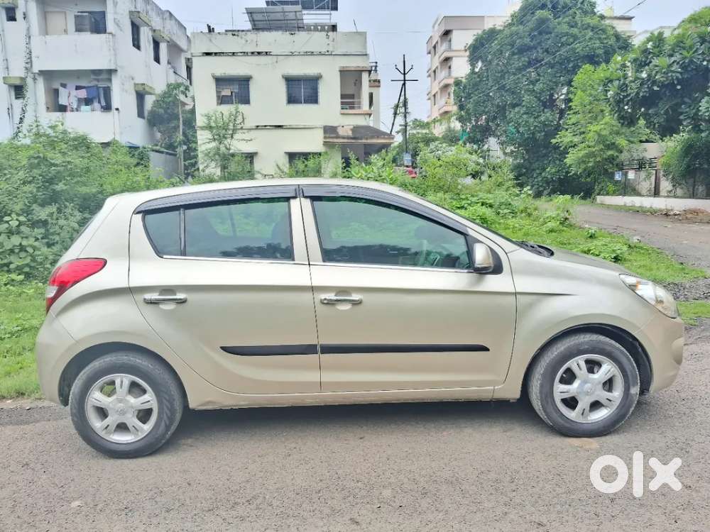 Hyundai I20 Sportz 1.2 Bs-iv, 2009, Petrol