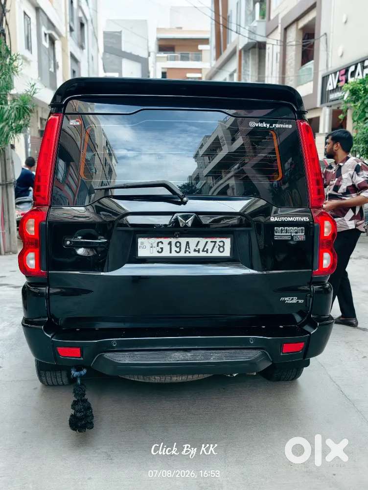 Mahindra Scorpio Classic 2023 Diesel 140000 Km Driven