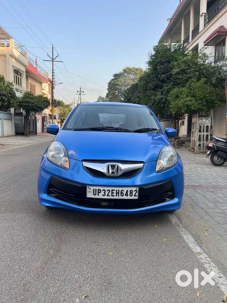 Honda Brio Mt 2012