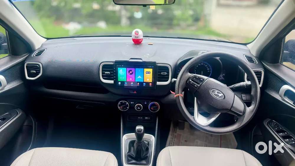 Hyundai Venue 2021 Petrol Well Maintained