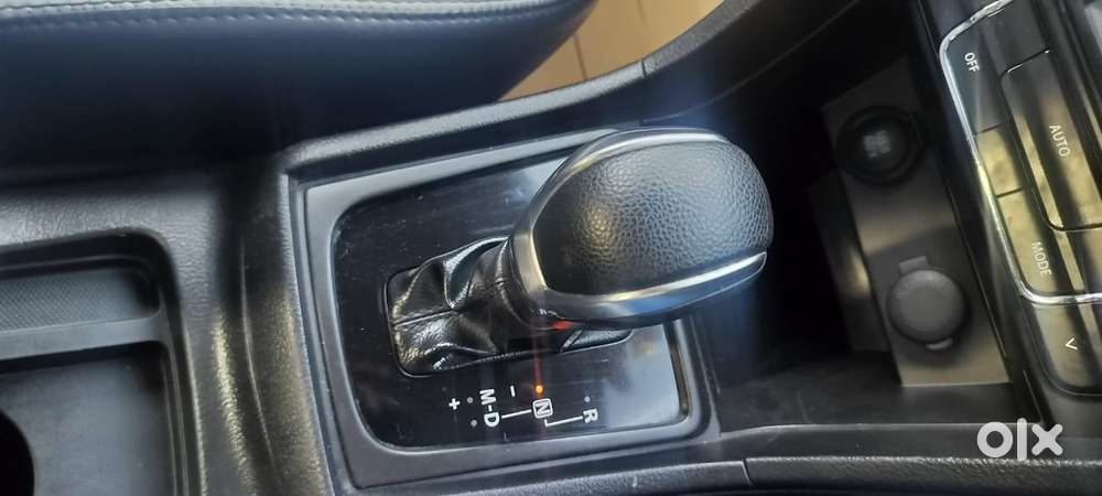 Maruti Suzuki Vitara Brezza Zdi Plus Amt Dual Tone, 2018, Diesel