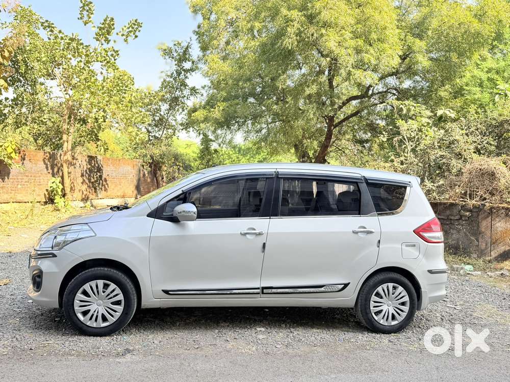 Maruti Suzuki Ertiga 1.4 Vxi Cng Anniversary Edition, 2014, Petrol
