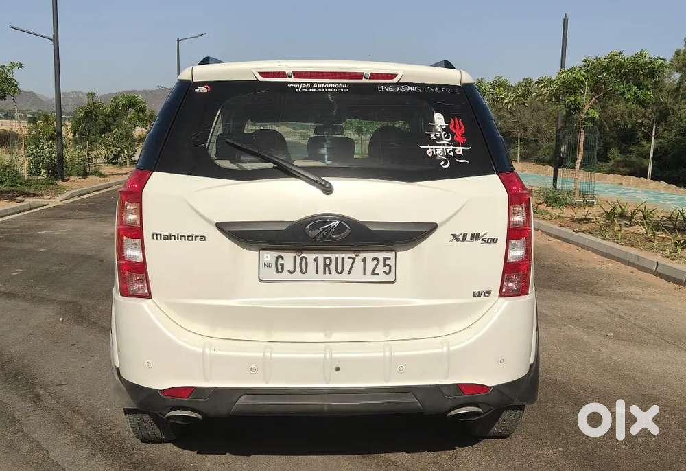 Mahindra Xuv500 2016 Diesel 71000 Km Driven