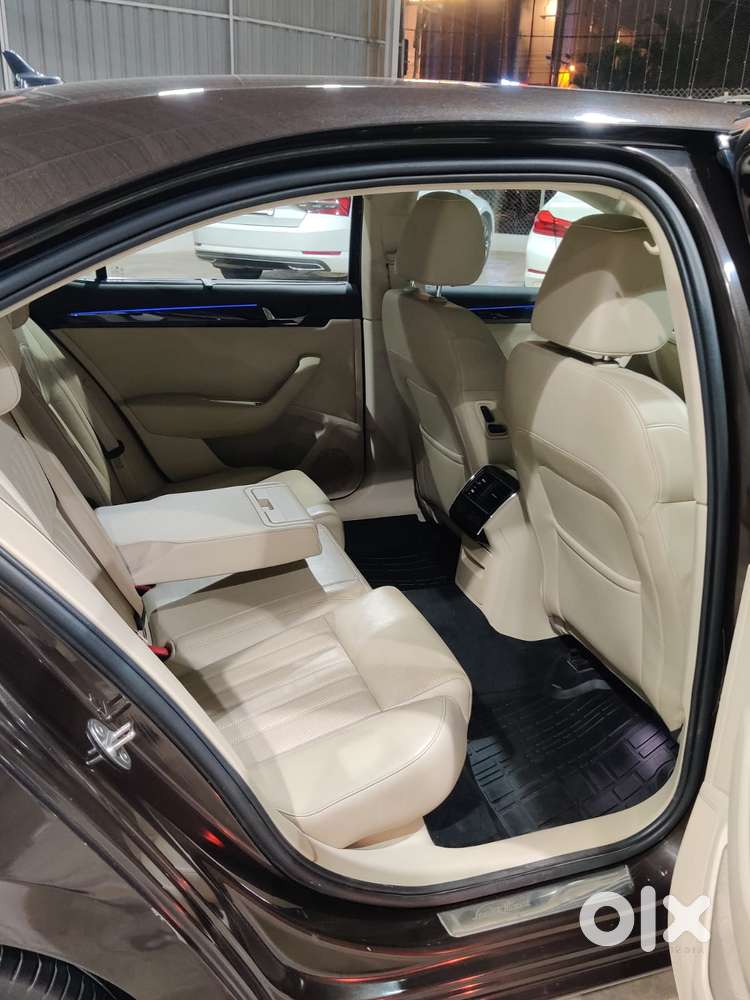 Skoda Superb 2.0 L&k Tsi At, 2018, Petrol