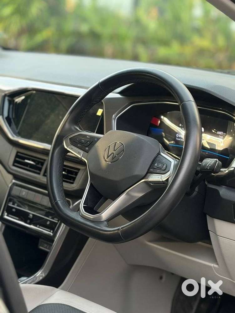 Volkswagen Taigun 1.0 Tsi Topline, 2024, Petrol
