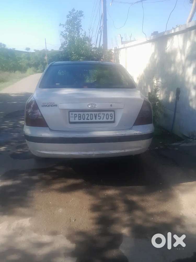 Hyundai Elantra 2004 Petrol 150000 Km Driven