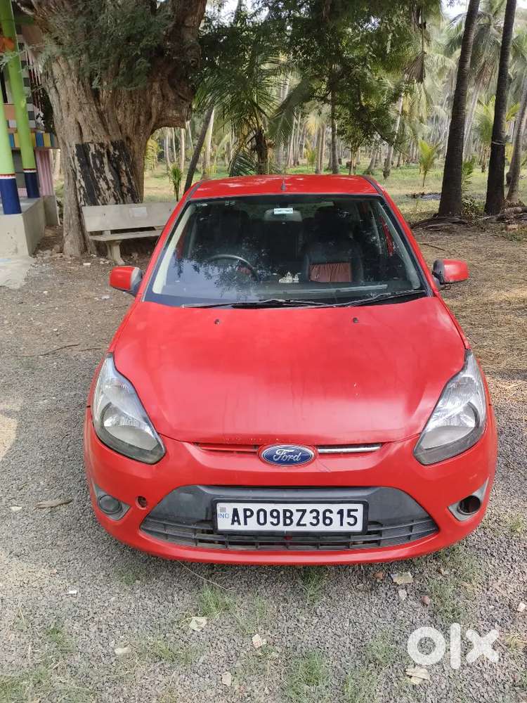 Ford Figo 2010 Diesel 136000 Km Driven