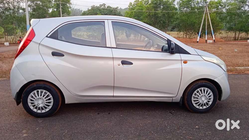Hyundai Eon 2015 Petrol 73200 Km Driven