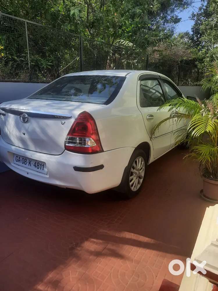 Toyota Etios 2013 Petrol 71000 Km Driven