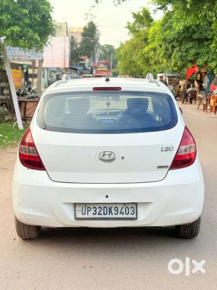 Hyundai I20 Magna Optional 1.2, 2010, Petrol