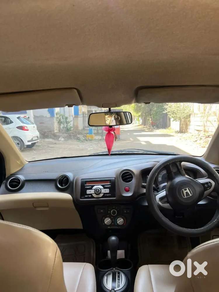 Honda Brio Top Variant